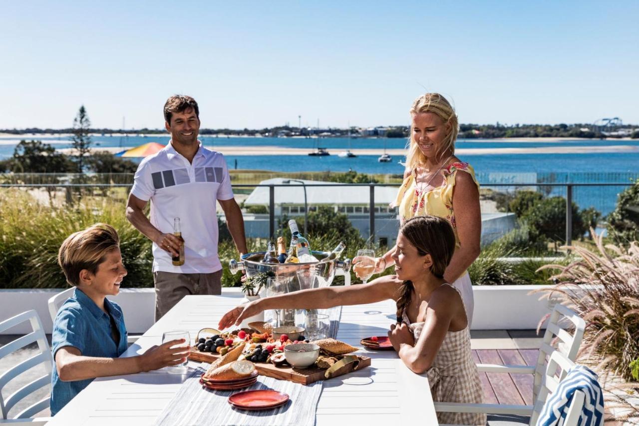 Sky Broadwater Apartments Southport 外观 照片