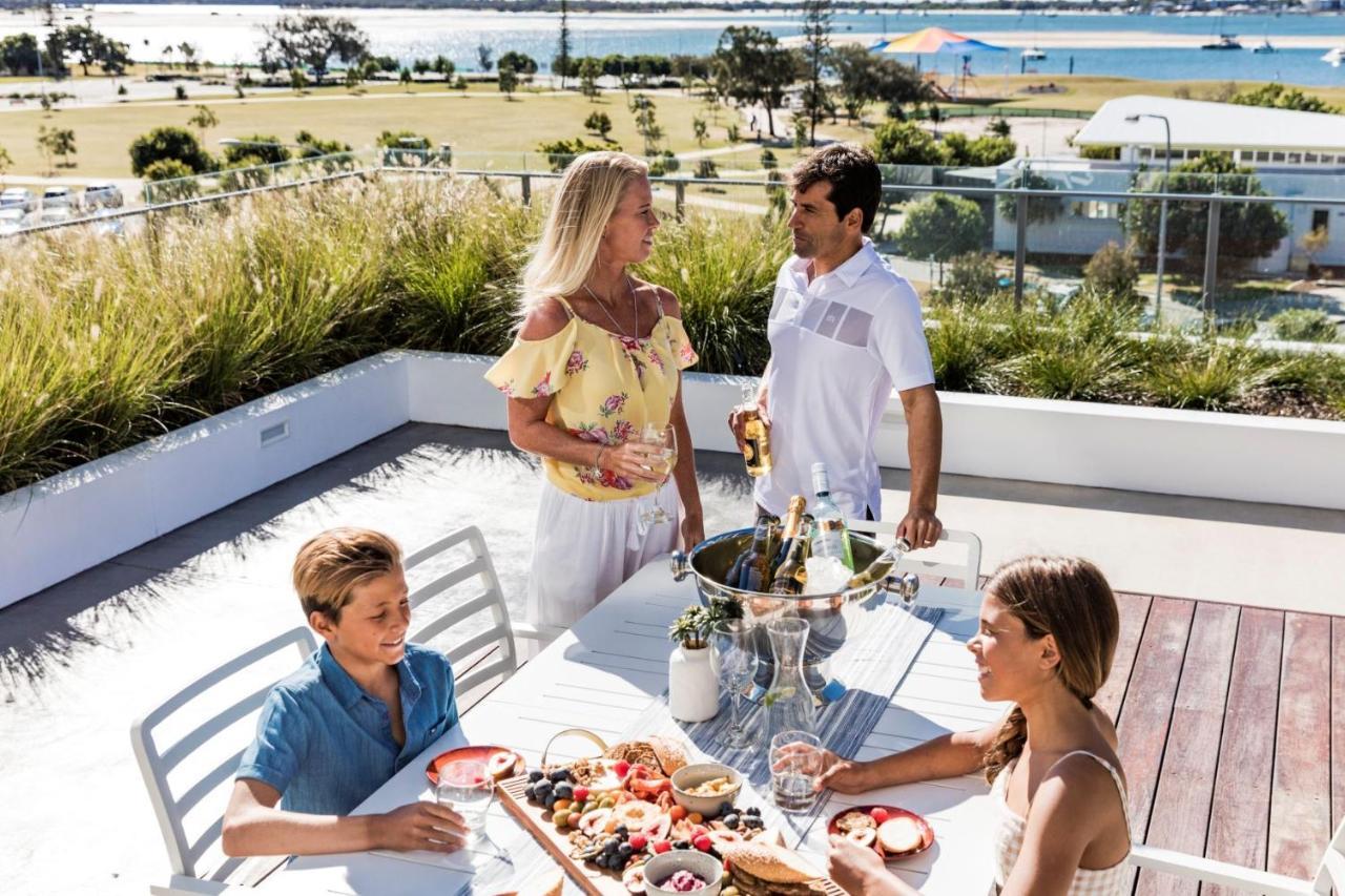 Sky Broadwater Apartments Southport 外观 照片