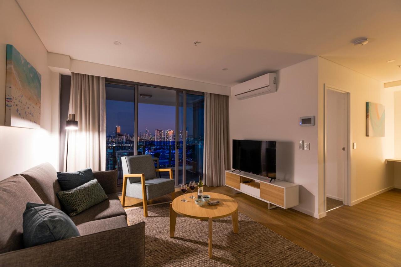 Sky Broadwater Apartments Southport 外观 照片