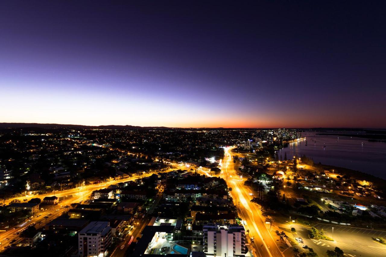 Sky Broadwater Apartments Southport 外观 照片
