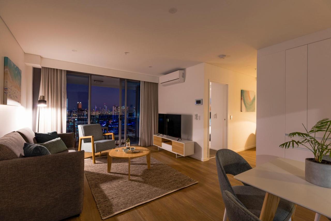 Sky Broadwater Apartments Southport 外观 照片